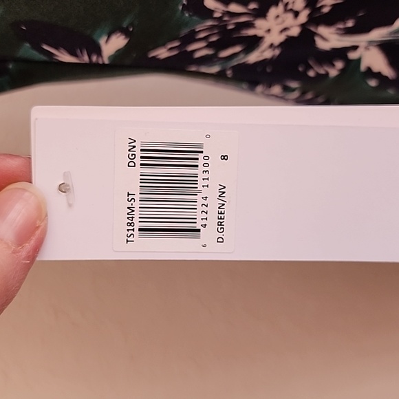 Floral dress - Picture 4 of 7